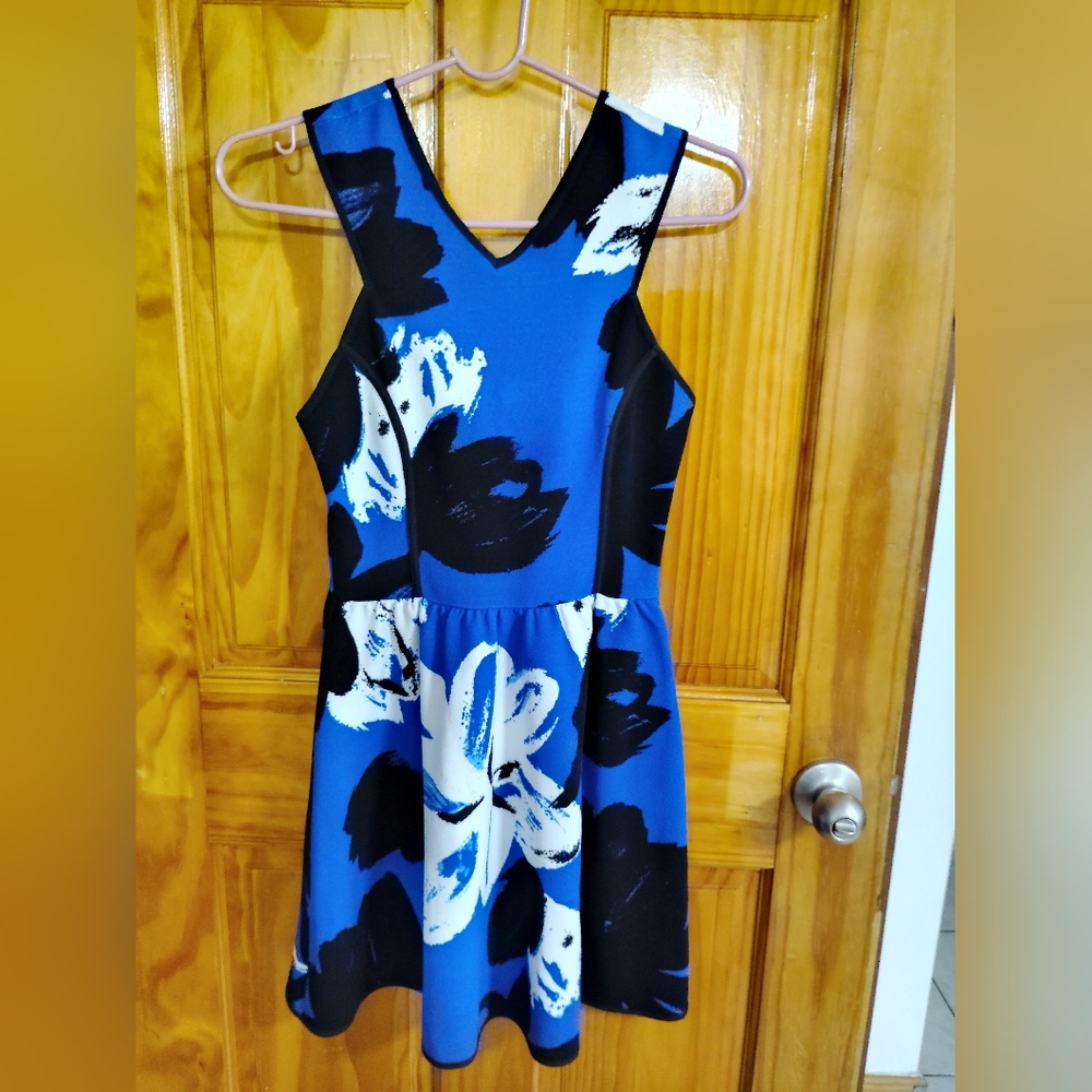 Aqua sleeveless dress, size small